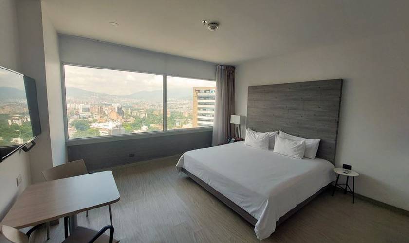 One bed studio Viaggio Medellín Grand Select Hotel