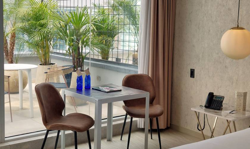 Balcony suite Hotel Viaggio Medellín Grand Select Balcony suite Hotel Viaggio Medellín Grand Select